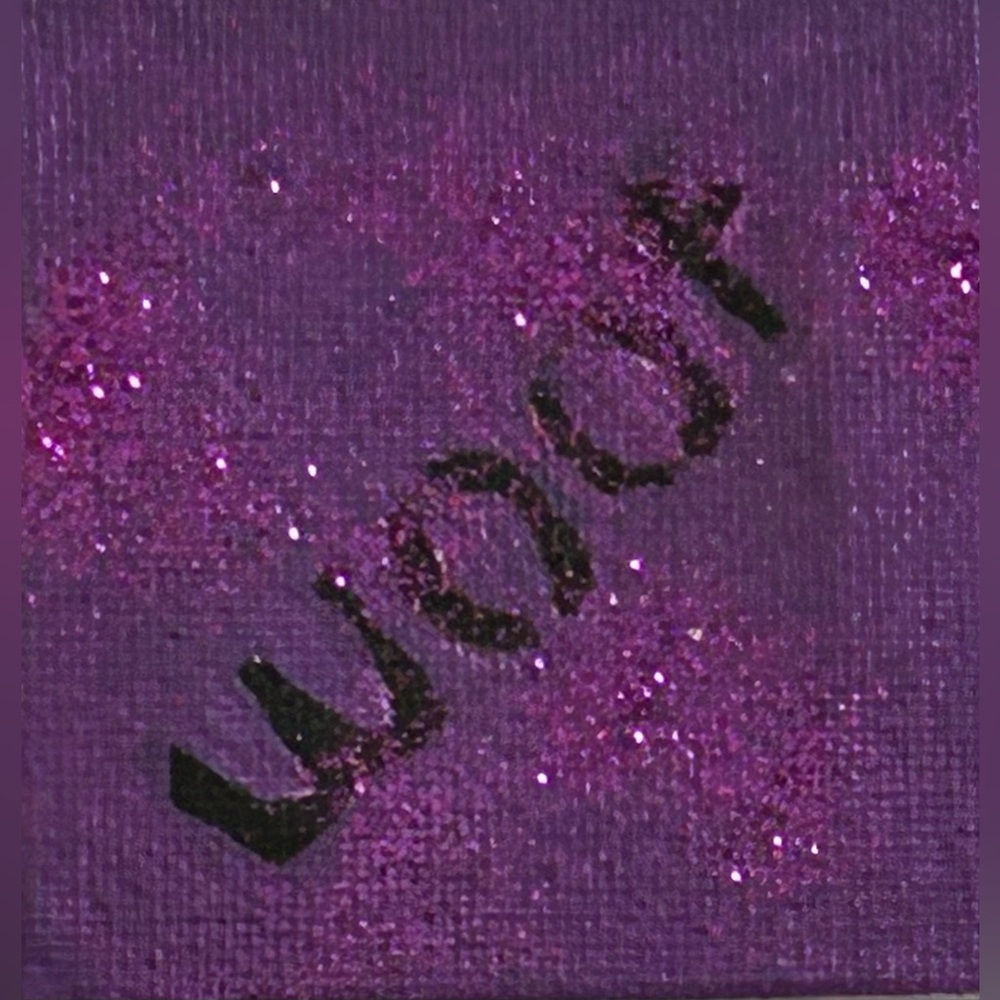 Woof Hand Painted Magnet - Picture 4 of 4